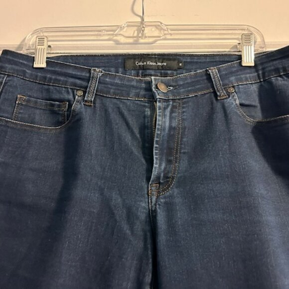Women's Calvin Klein Power Stretch Straight Leg Jeans, Size 12 - Picture 3 of 5
